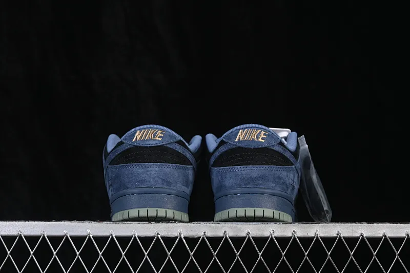 All categories Nk SB Dunk series Nk SB Dunk Low low-top sneakers Nike SB Dunk Low smoke blue SB low-top casual sneakers HF3063-002